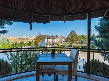 Aydın Palace Termal tesis dış görünümü ve bahçesi