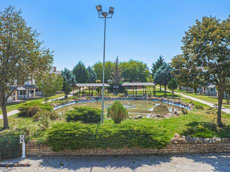 Aydın Palace Termal tesis dış görünümü ve bahçesi